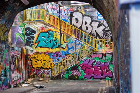 Difference Between Graffiti And Street Art