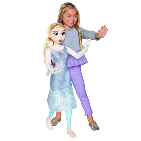 How Tall Is Elsa