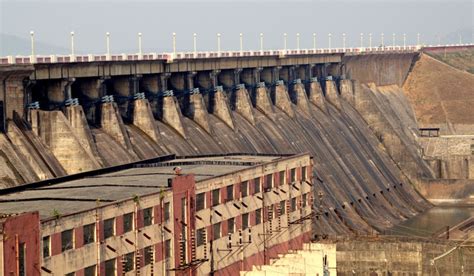 Length Of Hirakud Dam