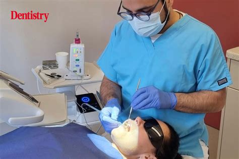 What Is An Endodontist